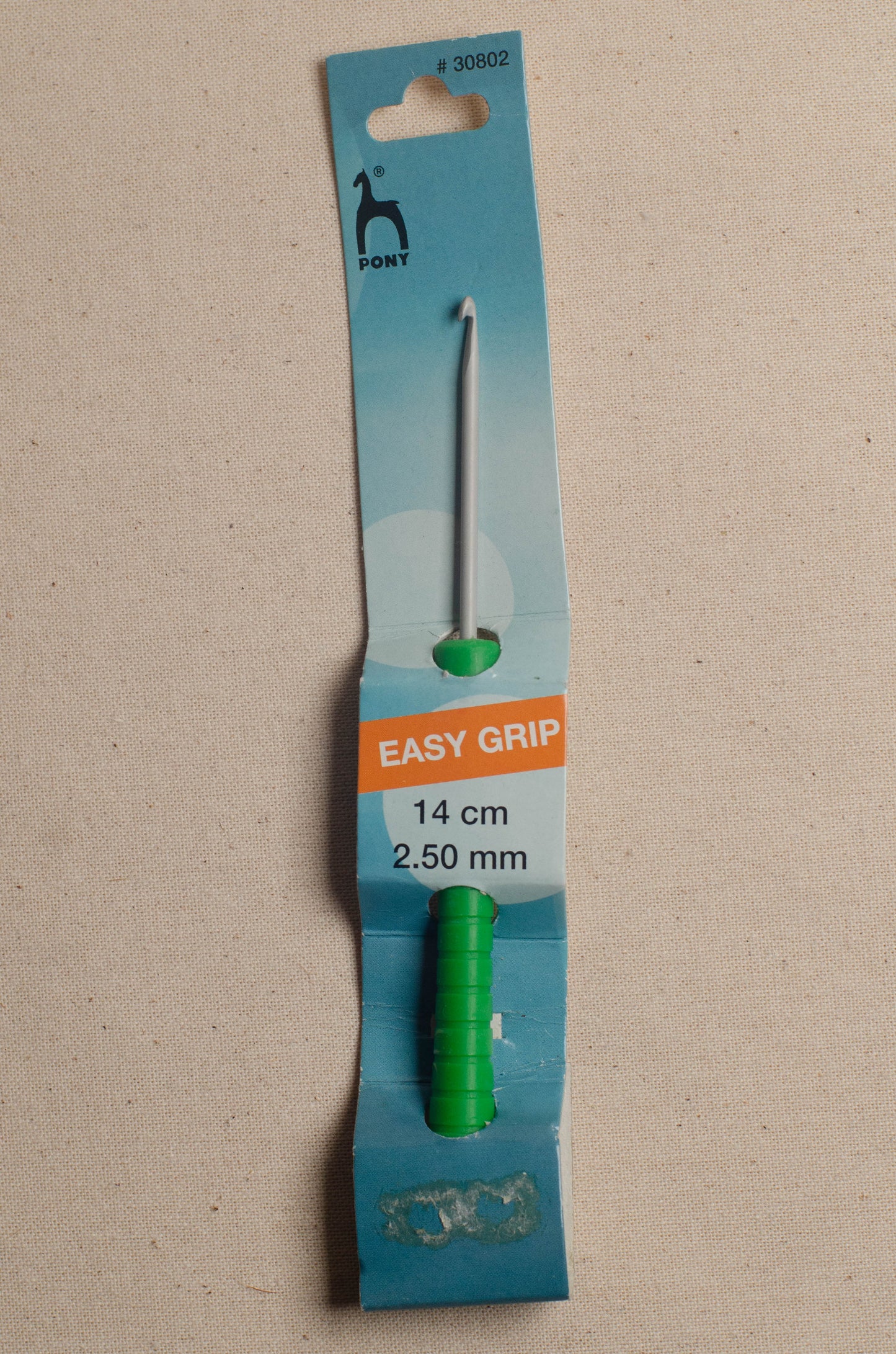 2.5 mm Pony Easy Grip Crochet Hook